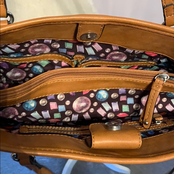 Nine West black patent leather purse - Picture 3 of 8